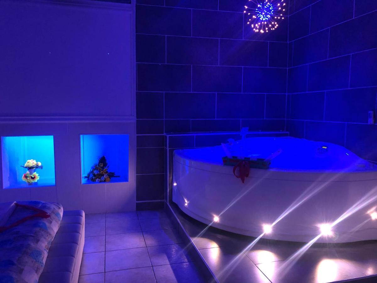 B&B Porta Capuana Neapol Zewnętrze zdjęcie